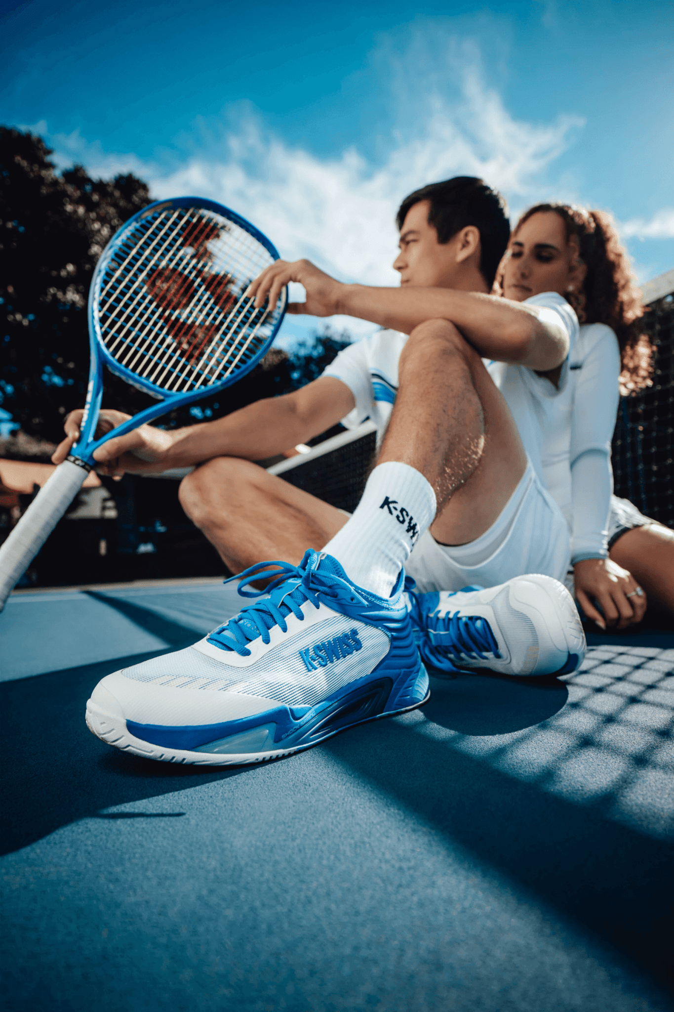 04432 - 158 - M | HYPERCOURT PINNACLE | WHITE/DAZZLING BLUE/BALTIC SEA - K - Swiss US - FOOTWEAR