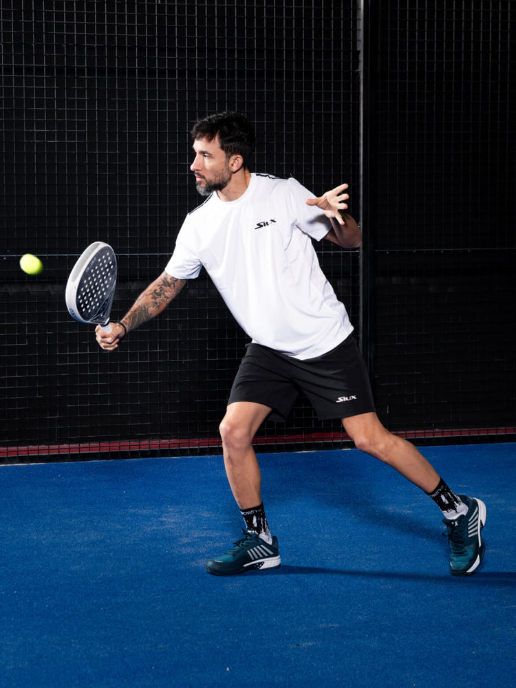 Sanyo Gutierrez playing padel in K-Swiss padel shoes