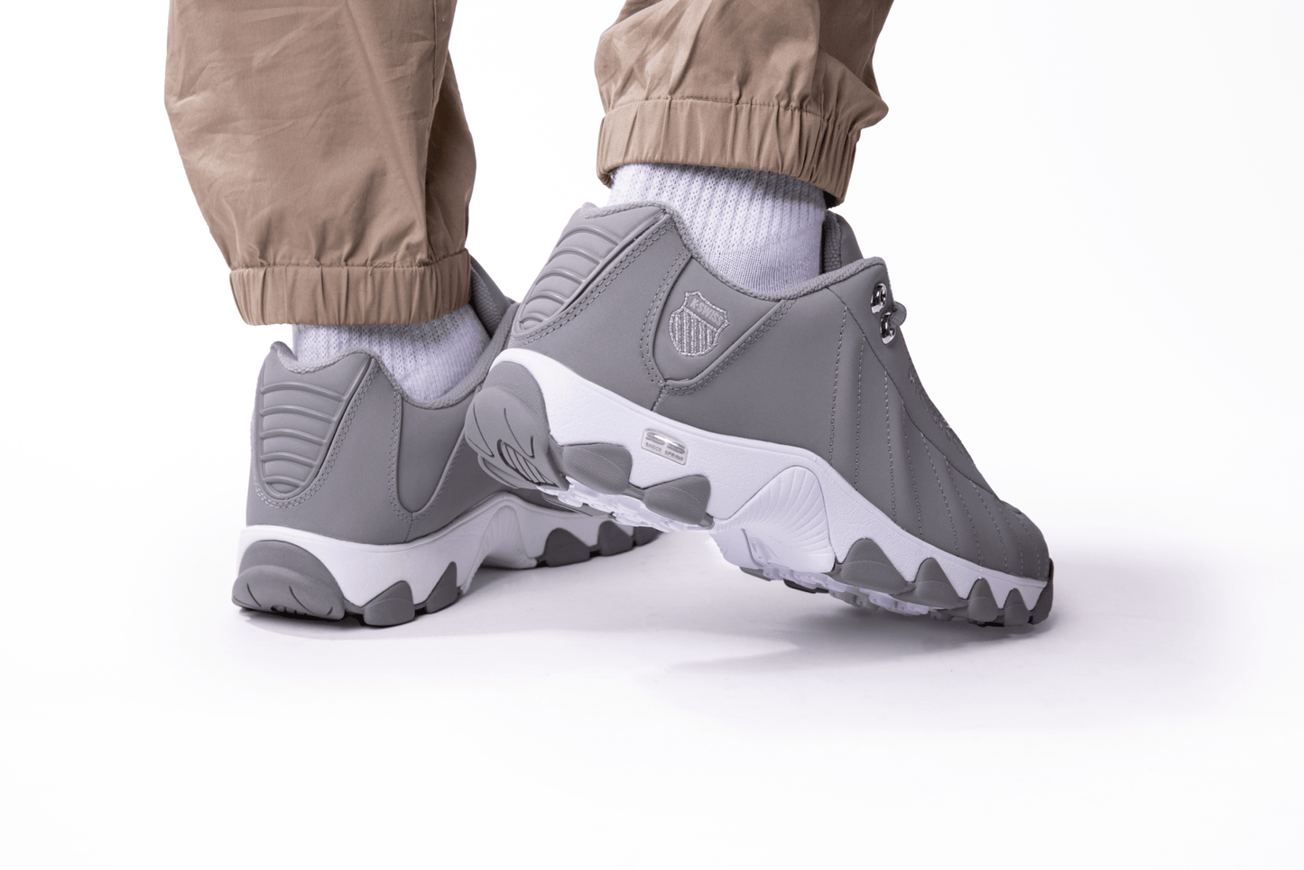 03426 - 085 - M | ST329 CMF | NEUTRAL GRAY/SILVER - K - Swiss US - FOOTWEAR