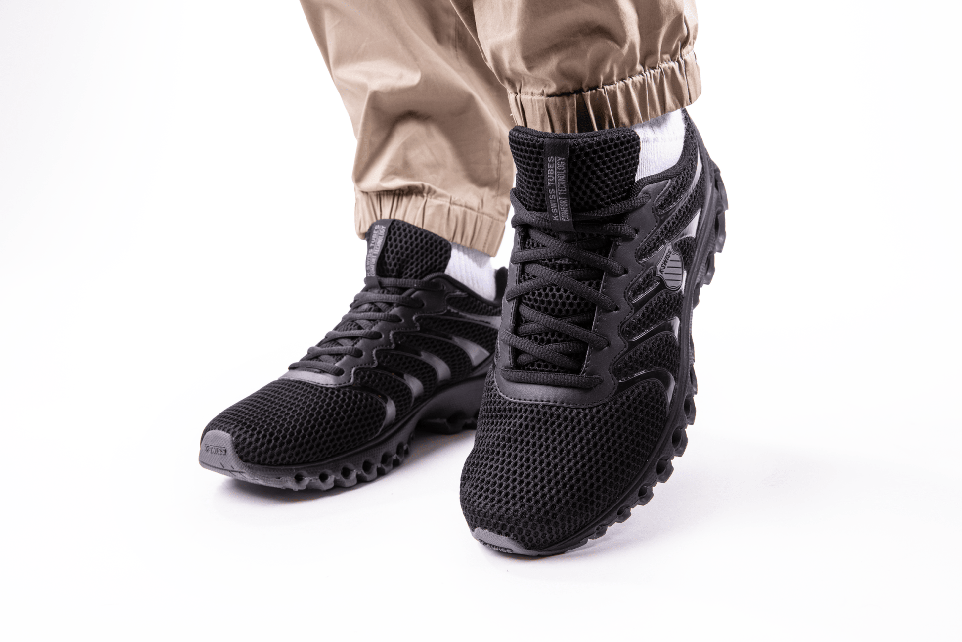 07112 - 011 - M | TUBES 200 | BLACK/CHARCOAL - K - Swiss US - FOOTWEAR