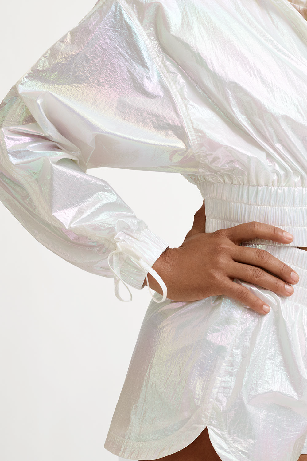 195618-040 | GLOWUP FLY AWAY JACKET X ELEVEN BY VENUS WILLIAMS | PEARL WHITE