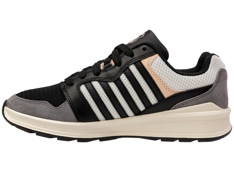 99079-067-M | RIVAL TRAINER T | BLACK/BLANC DE BLANC/SMOKED PEARL