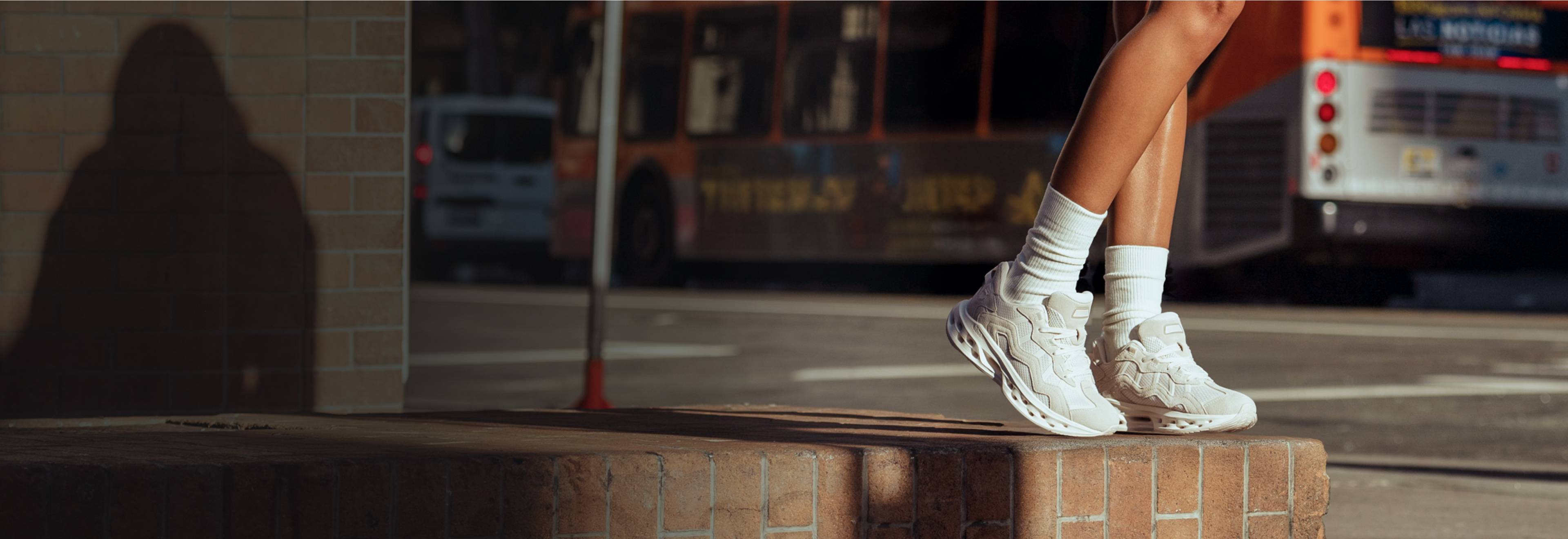 K-Swiss K-Frame Speed tennis shoes featuring modern design with traditional tennis shoe elements