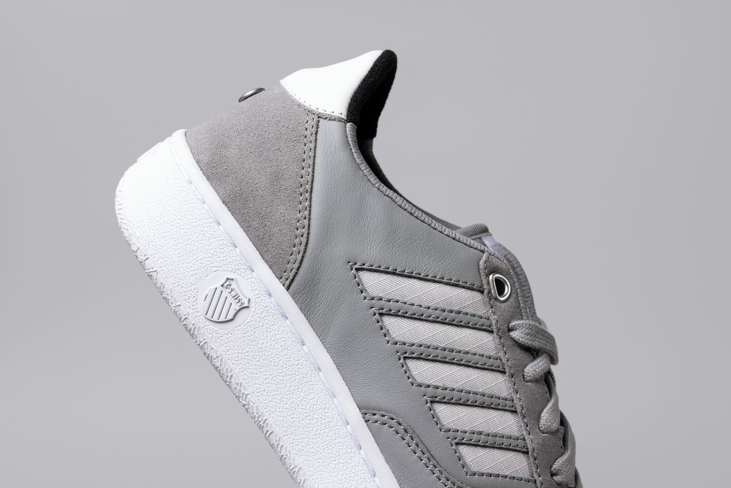 06993-054-M | CROWN 2000 | GRIFFIN/WHITE